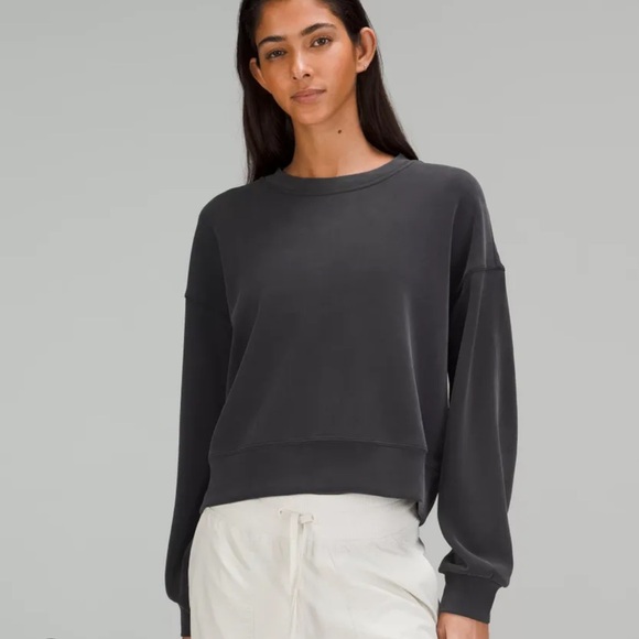 lululemon athletica Tops - Lululemon Perfectly Oversized Cropped Crew- color black size 10